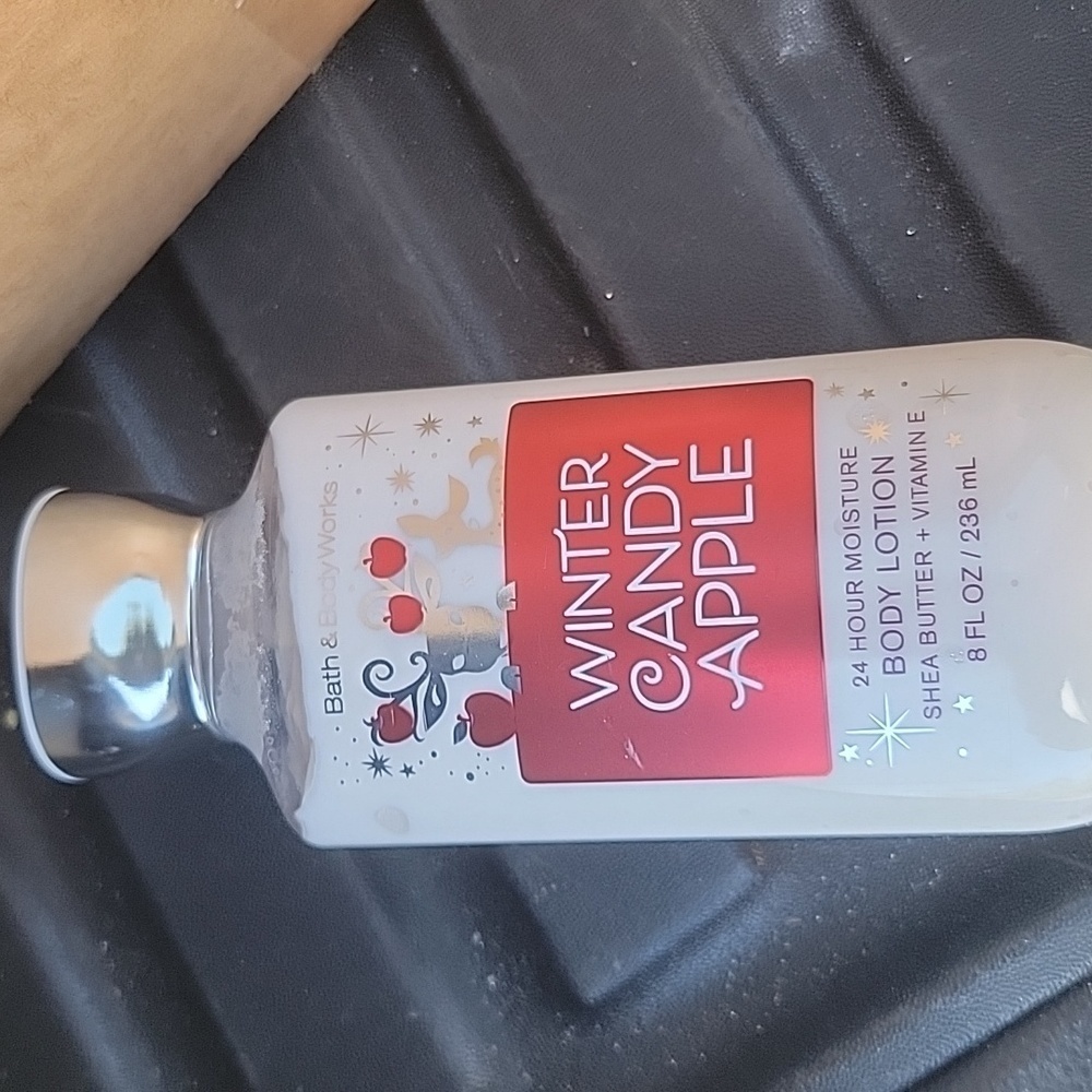 Bath and Body Works Winter Candy Apple Body Lotion